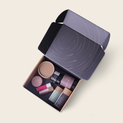 [MF037] Cutie din carton kraft, interior print negru model, 21cm*17cm*7cm